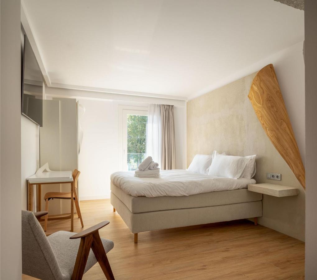 Double Room,1263639961:JPEG